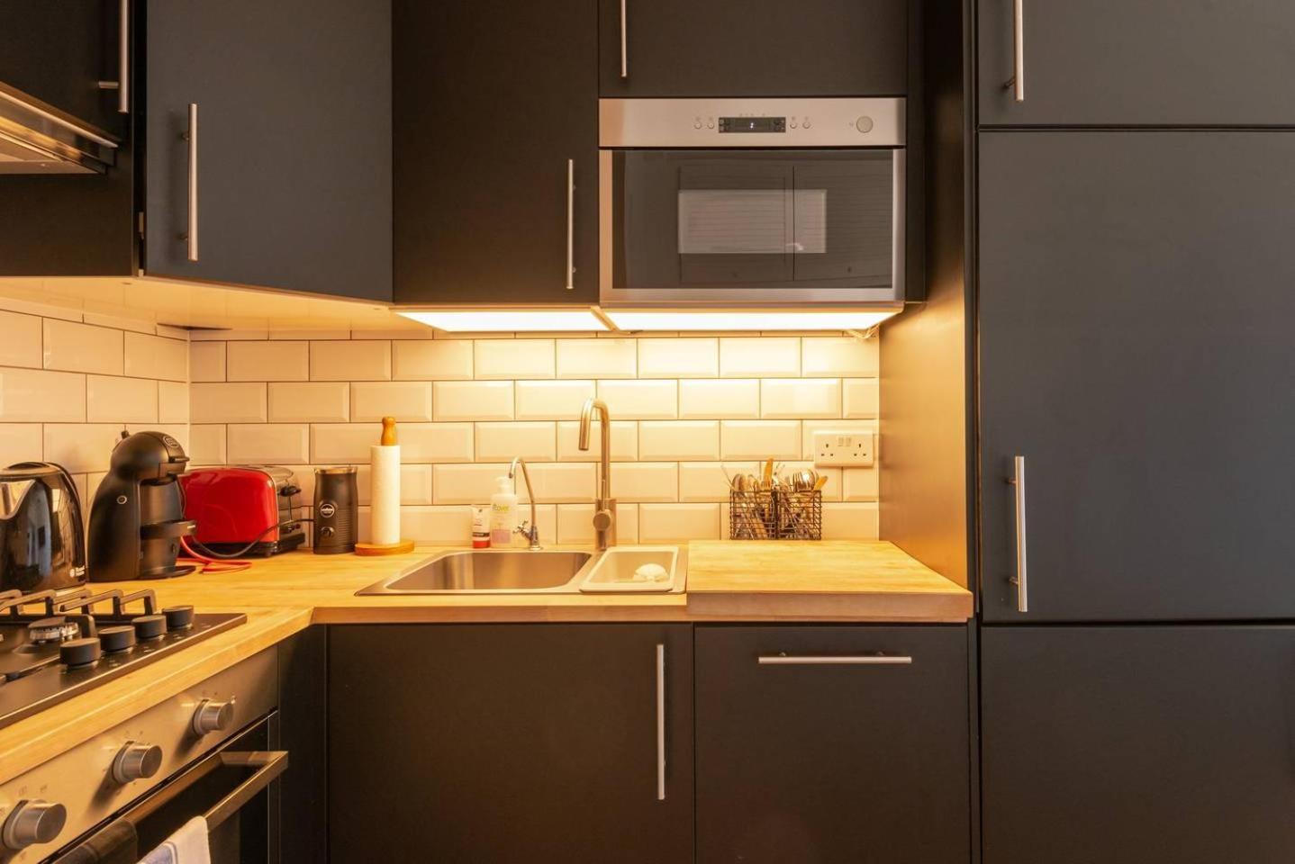 Guestready - 1Br Flat Ideally Located In Zone 2 Fits 3 Apartment Лондон Екстериор снимка